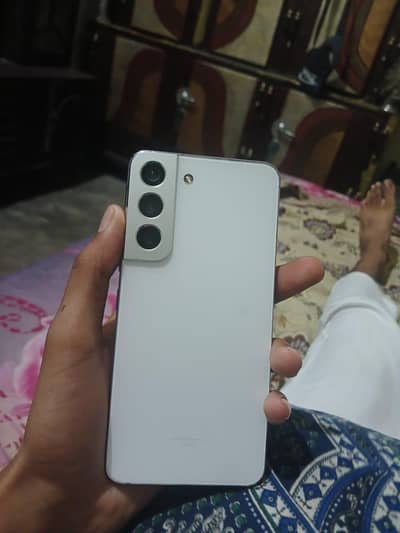 Samsung s22 5g 256gb exchange possible