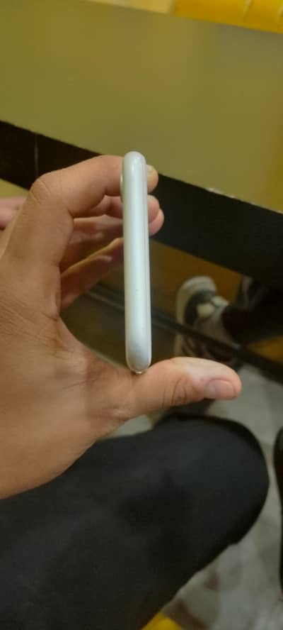 Apple iPhone 8