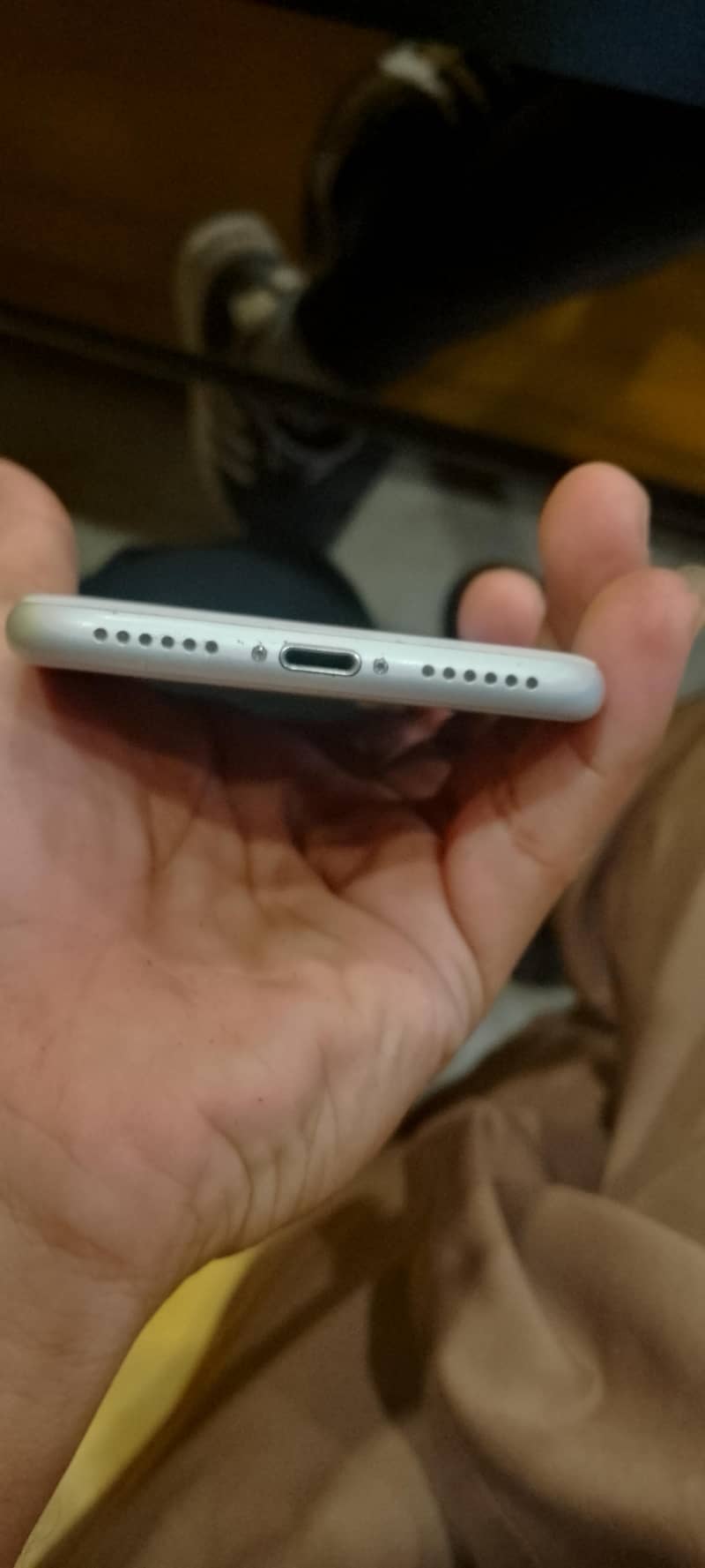 Apple iPhone 8 1