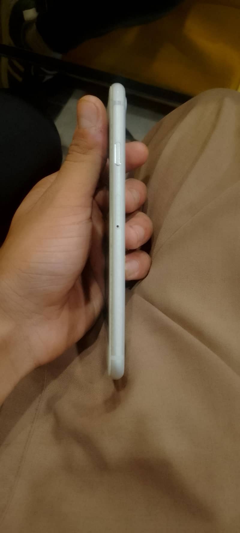 Apple iPhone 8 5