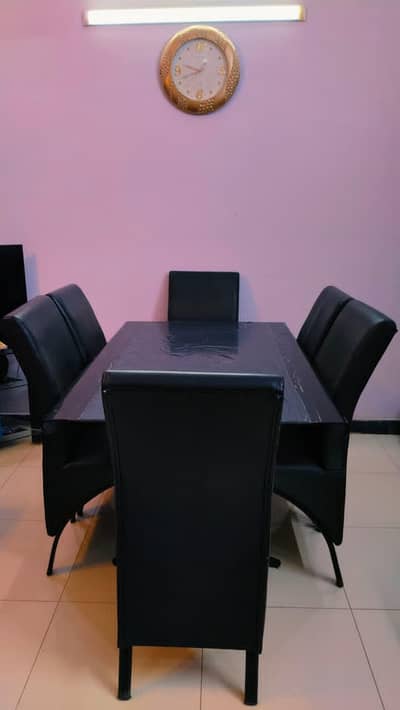 black  dining table with 6 chairs