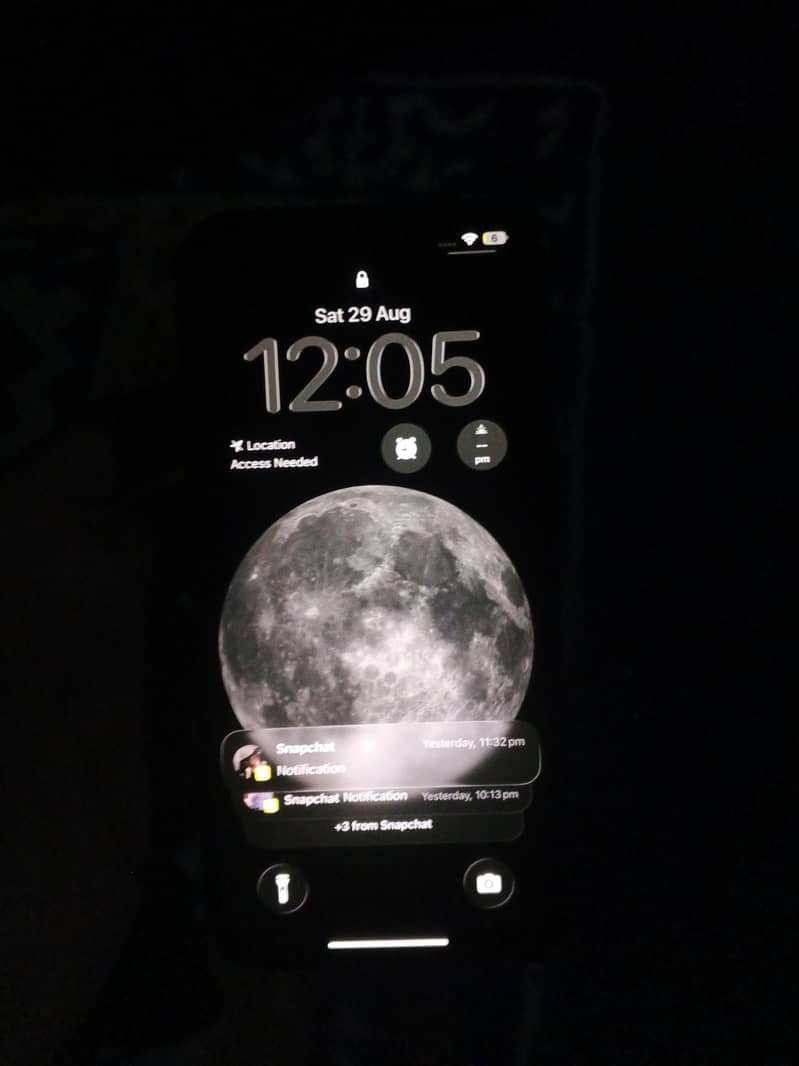 Apple iPhone 13 0