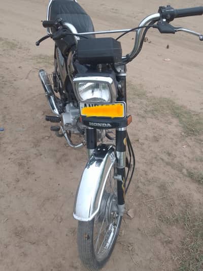 Honda CD 70 2022/2023