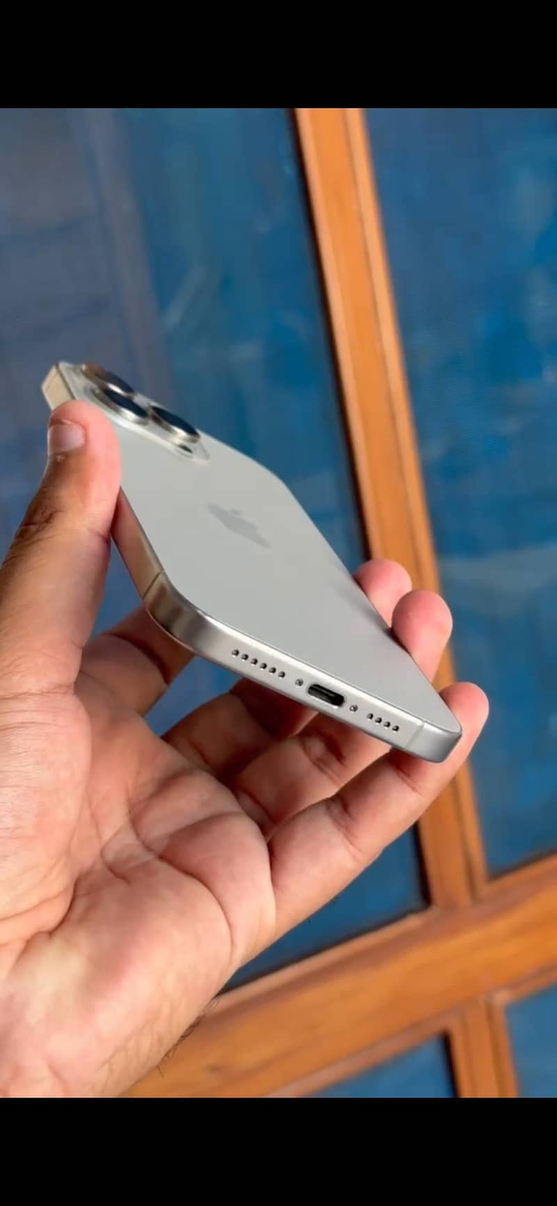 Apple iPhone 15 Pro Max 5
