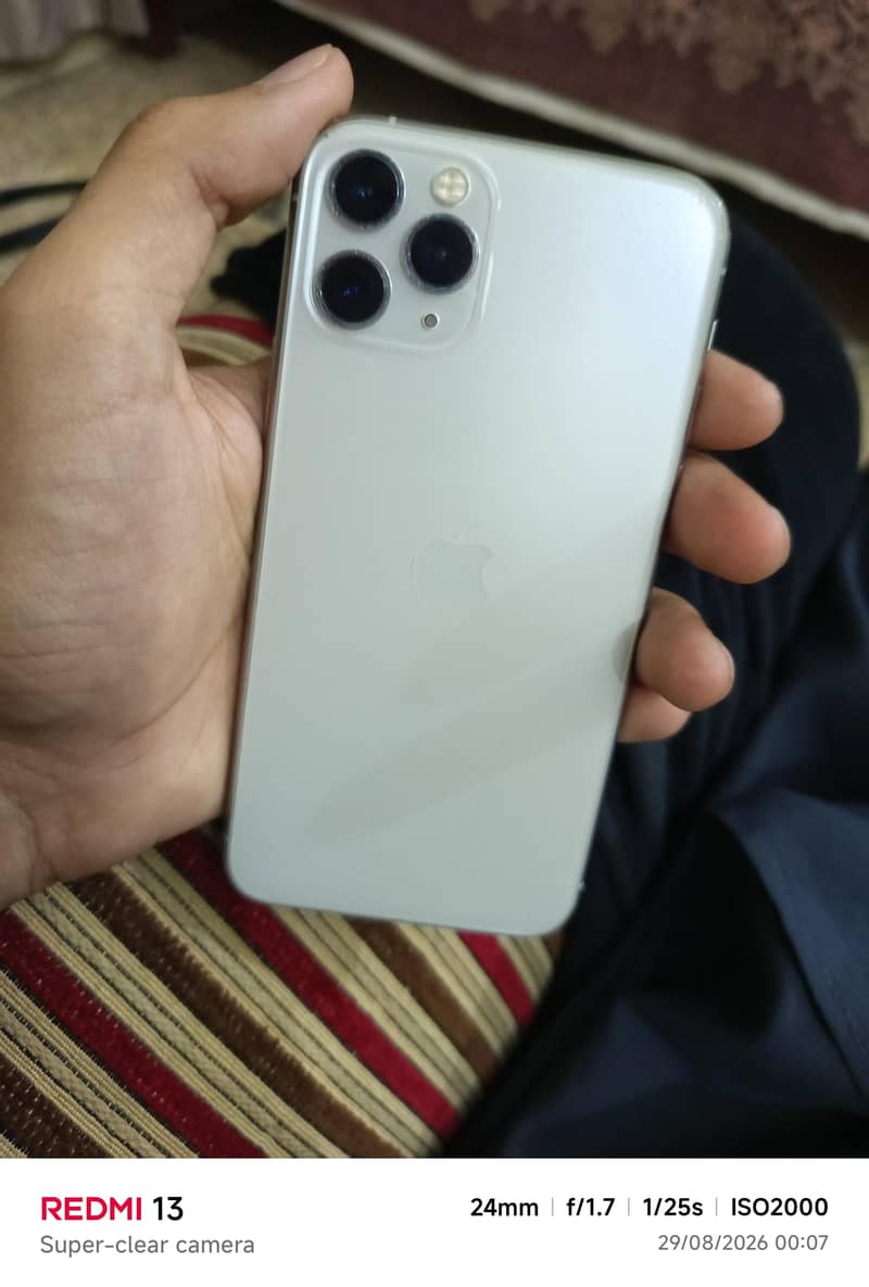 iPhone 11 pro 1