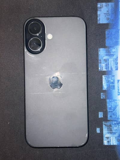 Apple iPhone 16