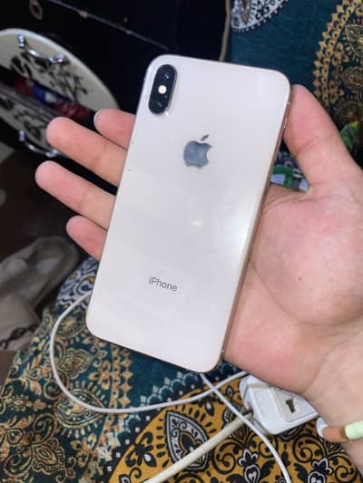 Apple iPhone XS