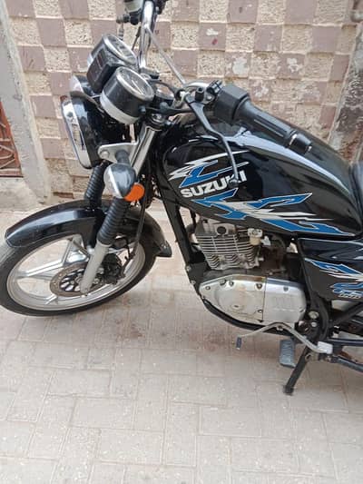 Suzuki GS 150se December 2017