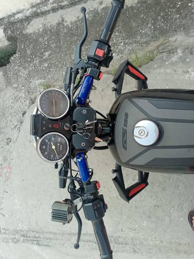 SUZUKI GS 150 SELF START
