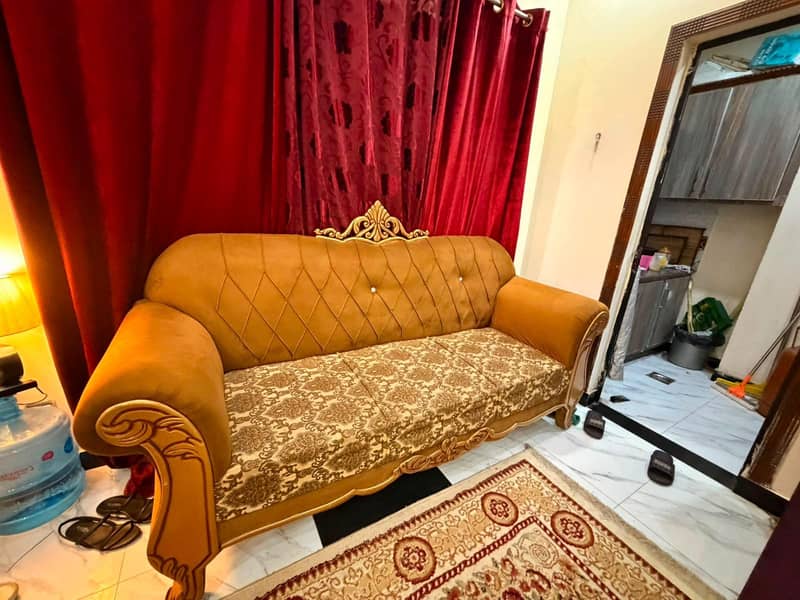 someone sector sofa dressing table, side table and bed 0