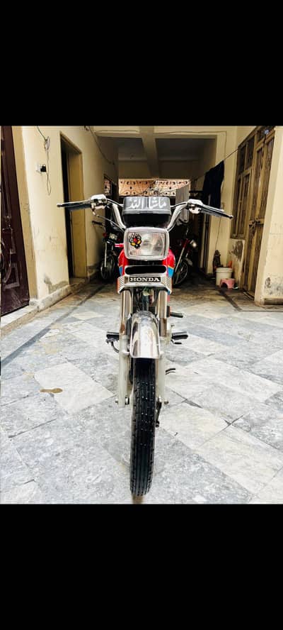 Honda CG 125  |  Colour Red 2008 Model |  First Owner
