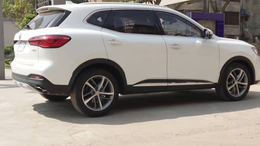 MG HS 2021