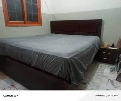 Habitt King Size Bed
