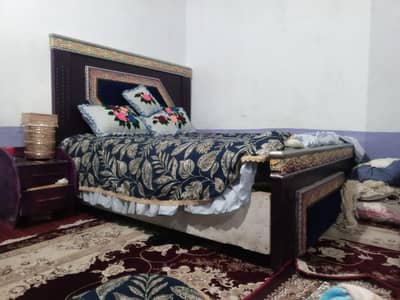 double bed along with side table without matress