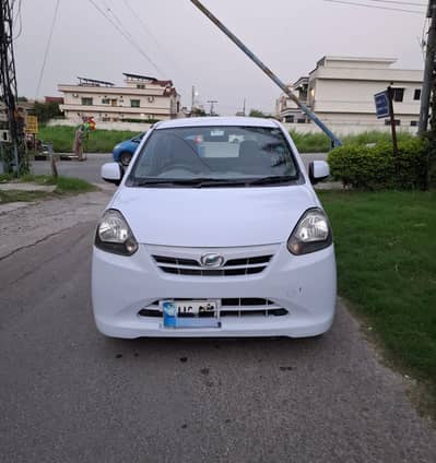 Daihatsu Mira 2012