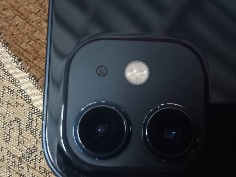 Apple iPhone 12 5