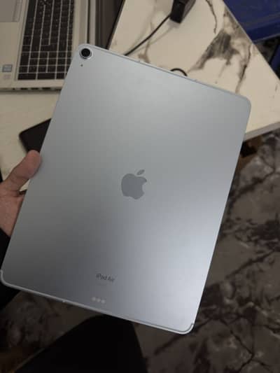 iPad Air 13-inch M2 256GB Sky Blue