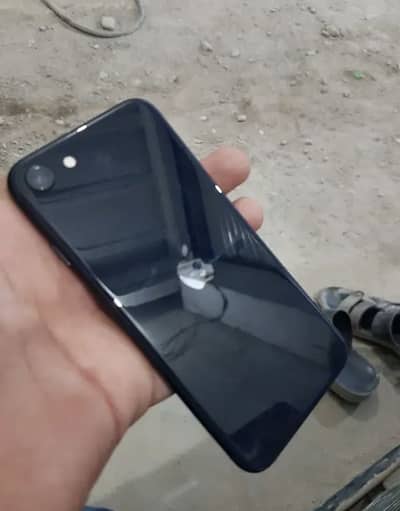 Apple iPhone SE