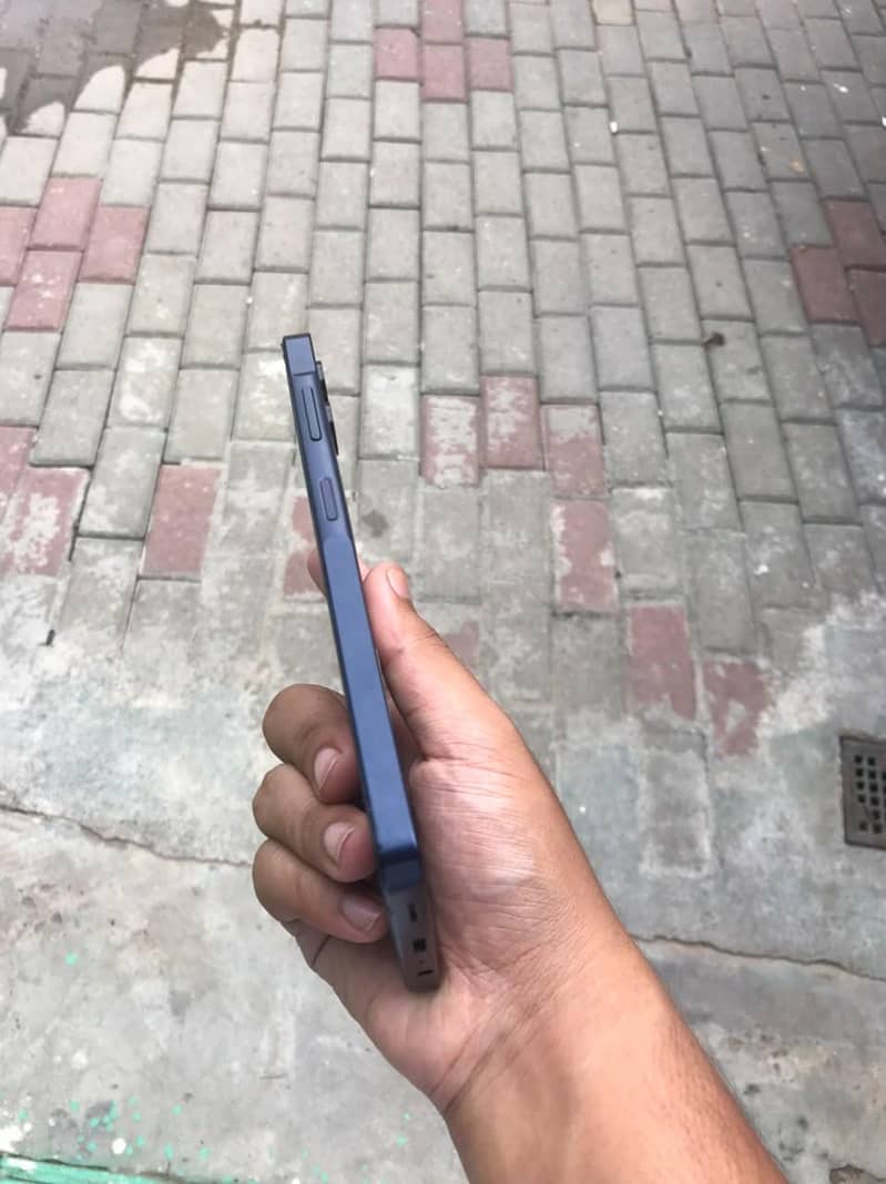 Samsung Mobile A06 1
