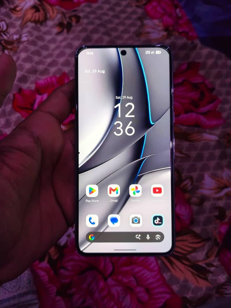 Google Pixel 8 Pro 2