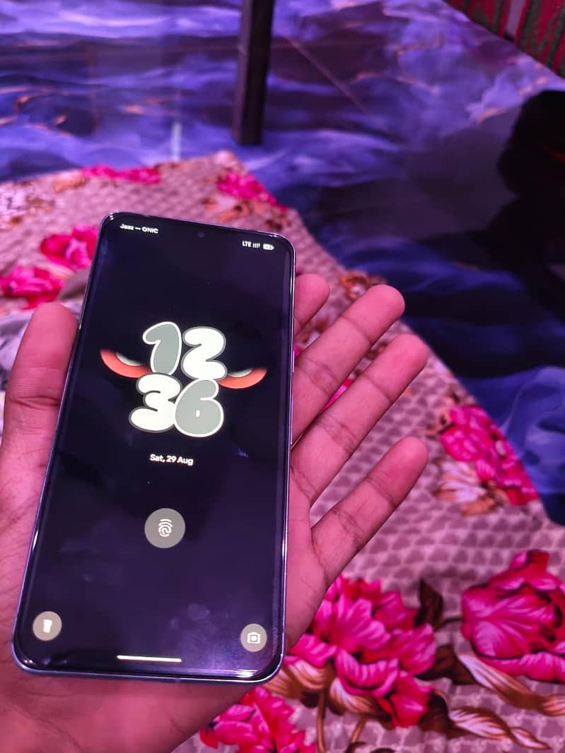 Google Pixel 8 Pro 4