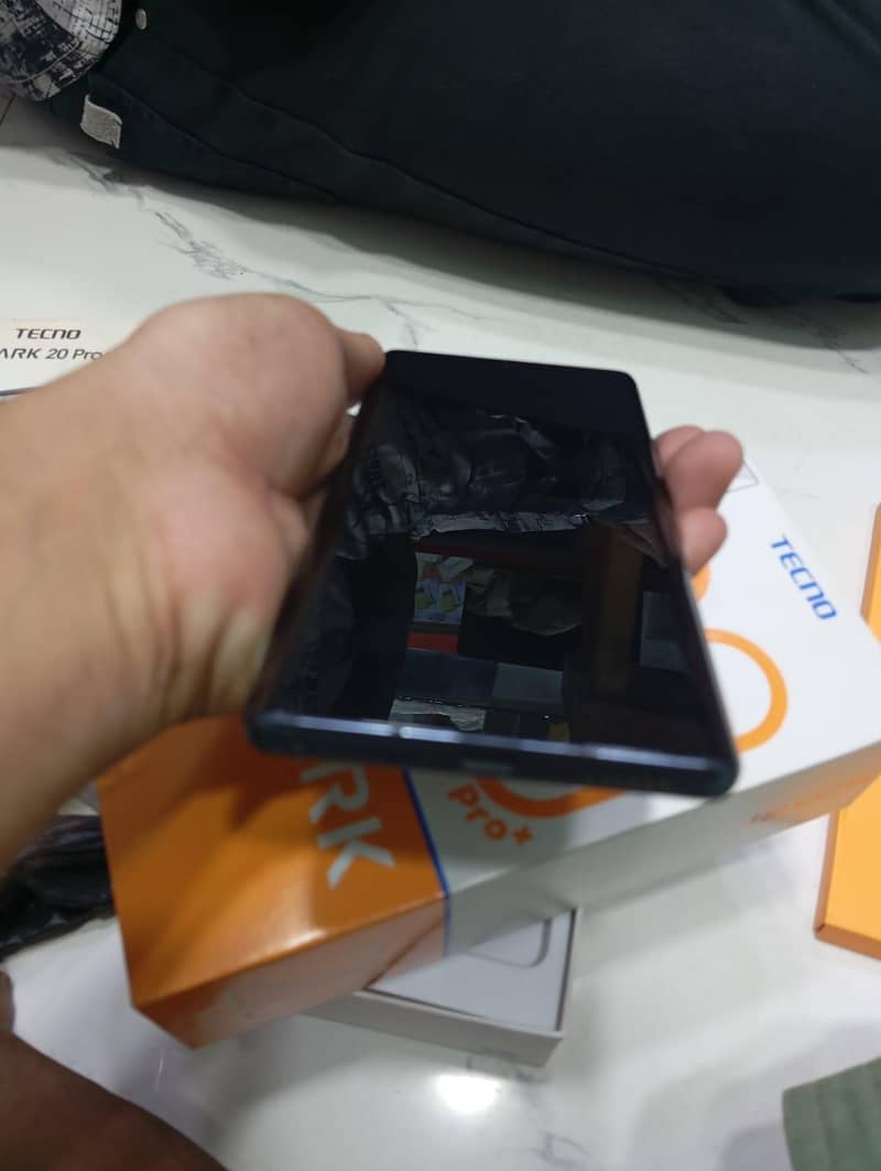 Tecno Spark 20 Pro Plus 3
