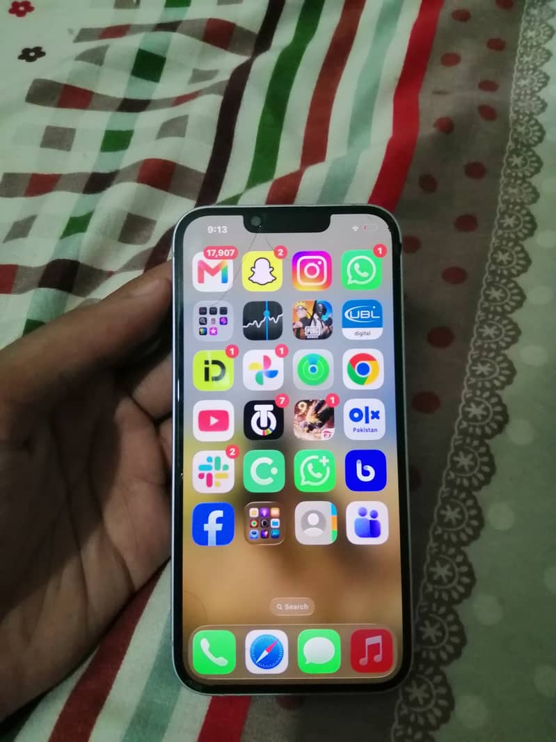 Apple iPhone 14 3