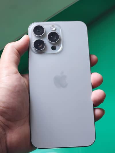 Apple iPhone 15 Pro Max JV