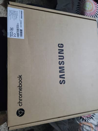 Samsung Chromebook 4 — 4GB RAM / 32GB Storage — Brand New