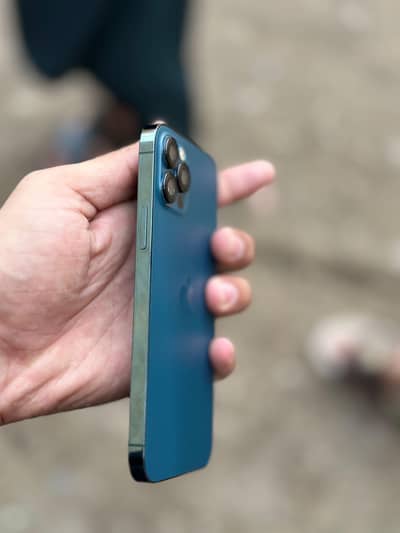 Apple iPhone 12 Pro