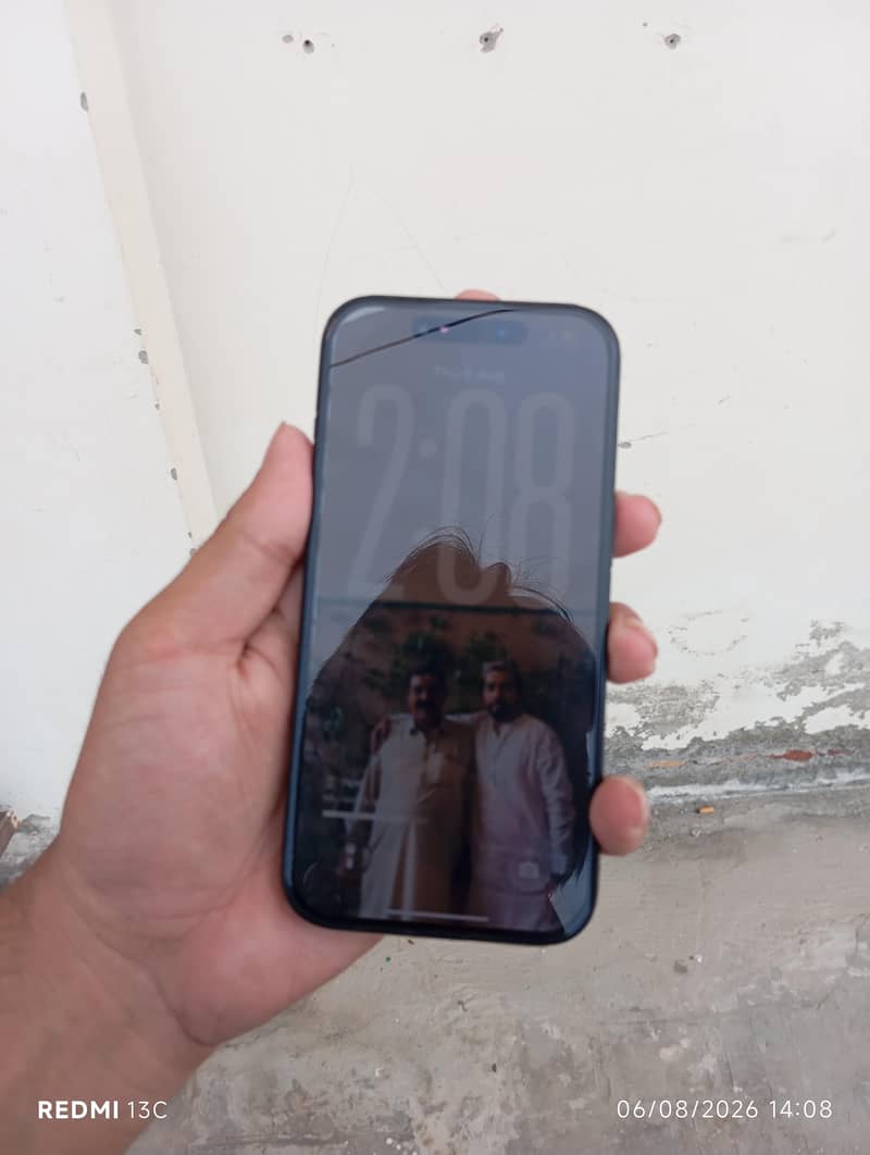 iPhone 15 2