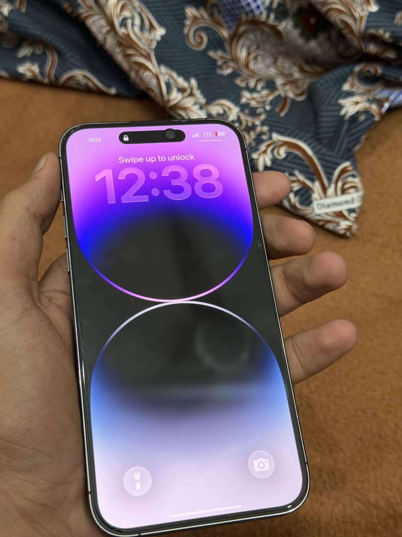 Apple iPhone 14 Pro Max 3
