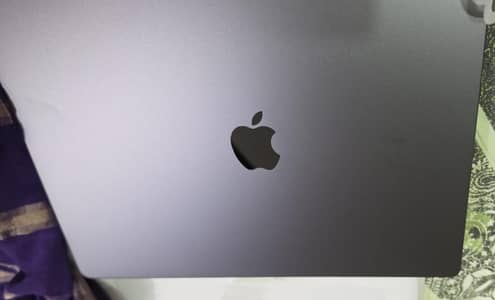 Macbook Pro M5 Pro Chip