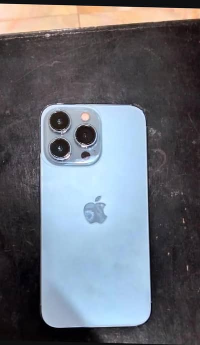 Apple iPhone 13 Pro