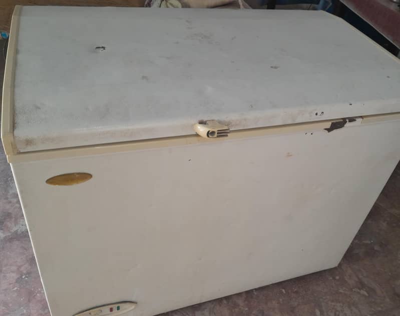 waves Deep freezer 0