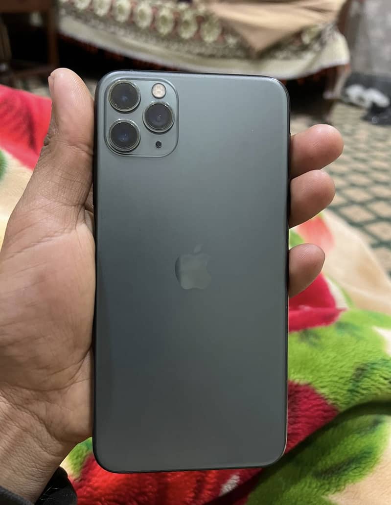 Apple iPhone 11 Pro Max 1