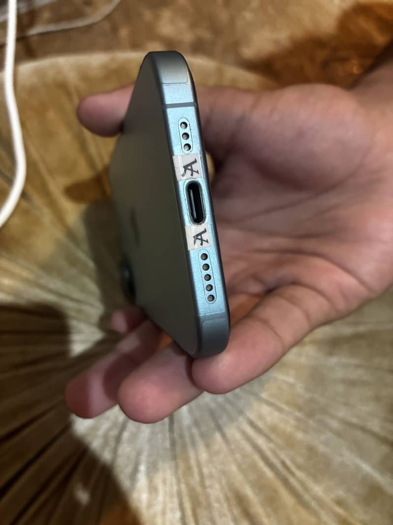 Apple iPhone 16 jv 5
