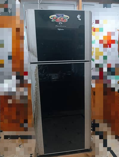 ​Dawlance Full Size Refrigerator – Excellent Condition (Home Used)