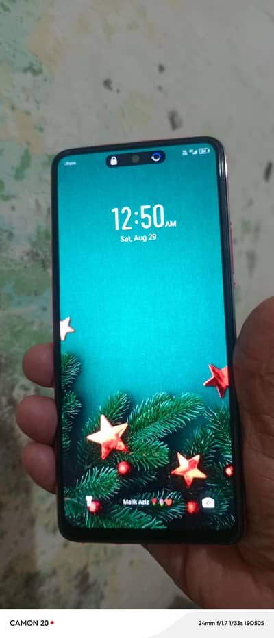 Infinix Hot 40 in lush awesome condition 8+8/256 full box for sale