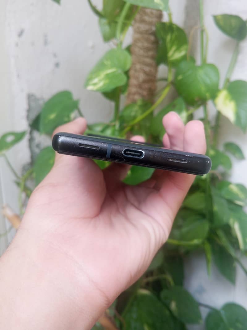Google pixel 6a 4