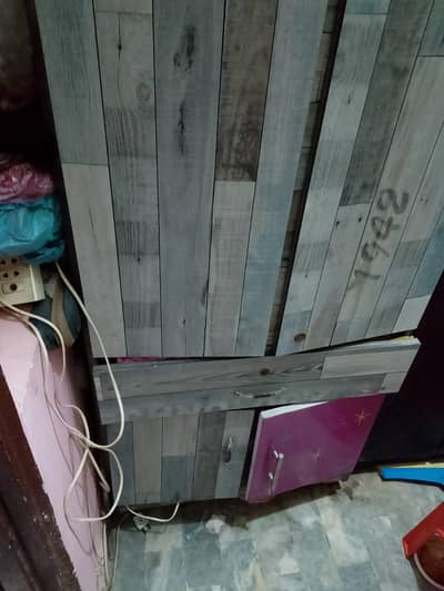 urgent sale wardrobe