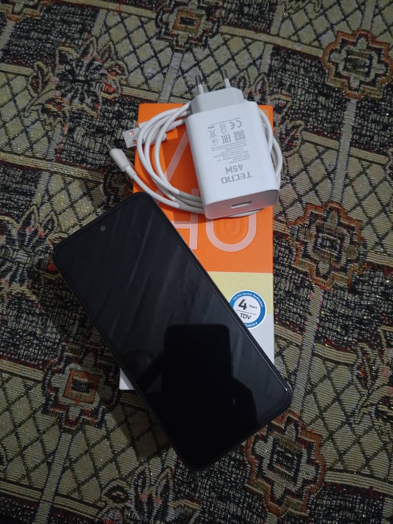 Tecno Spark 40 7