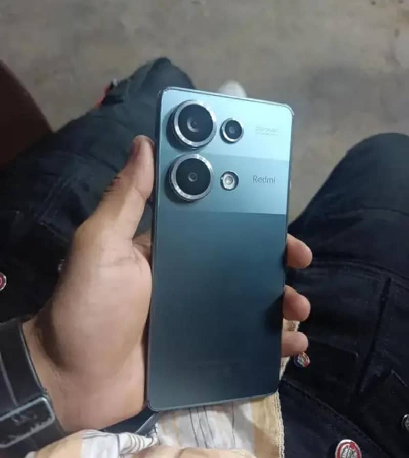 Xiaomi Redmi Note 13 Pro 0