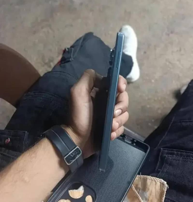 Xiaomi Redmi Note 13 Pro 3