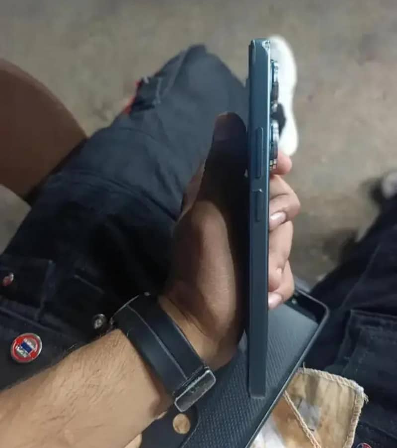 Xiaomi Redmi Note 13 Pro 4