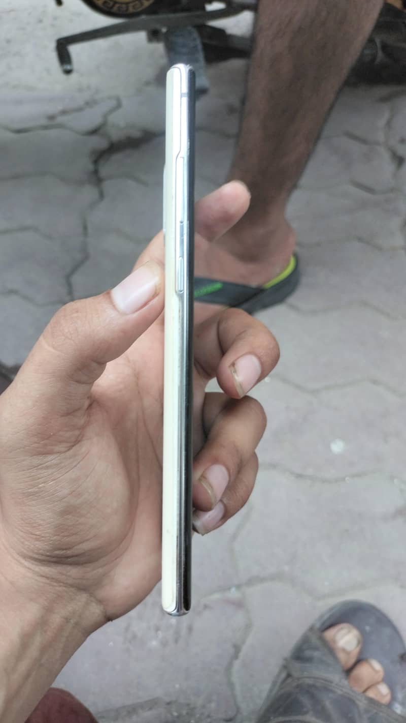 Samsung Note 10 plus 3