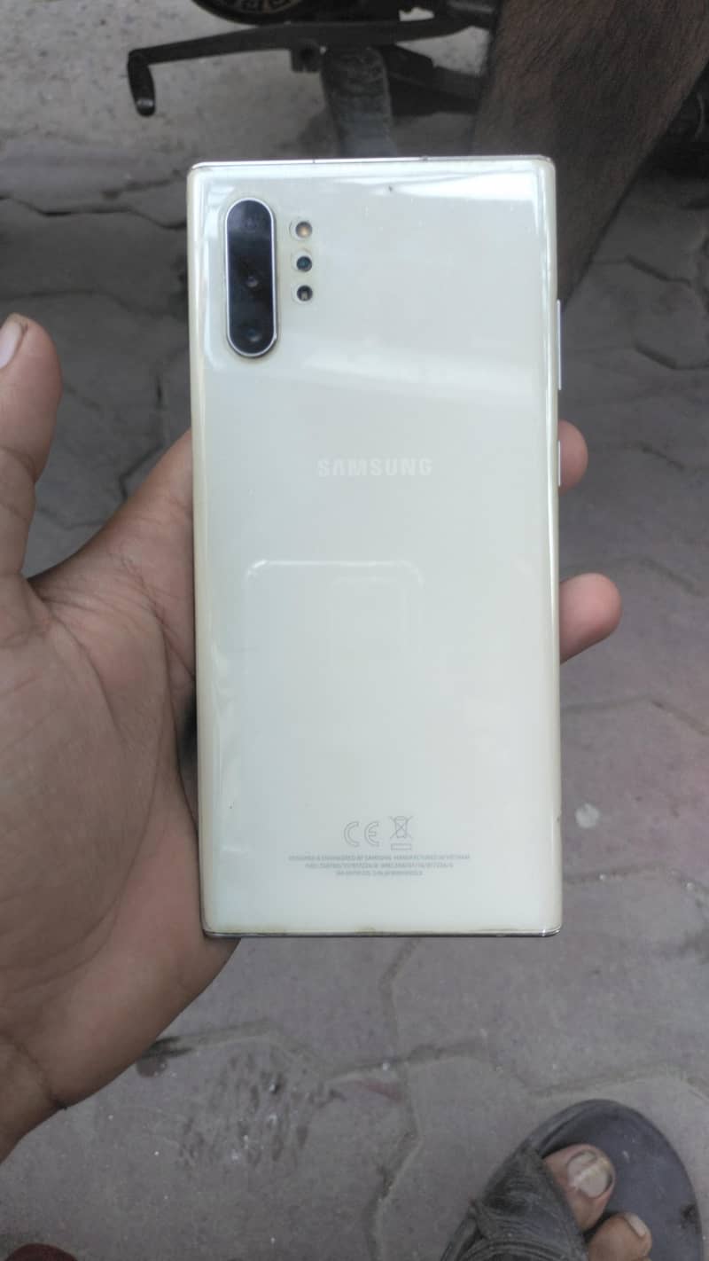 Samsung Note 10 plus 4