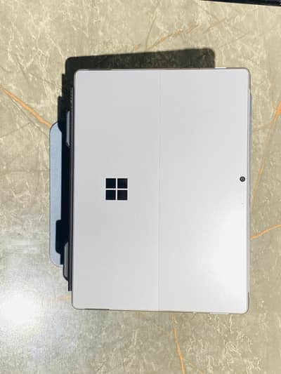 Microsoft Surface Pro 8 | i5-11th | 16/256 | 13” Touch | COD Available