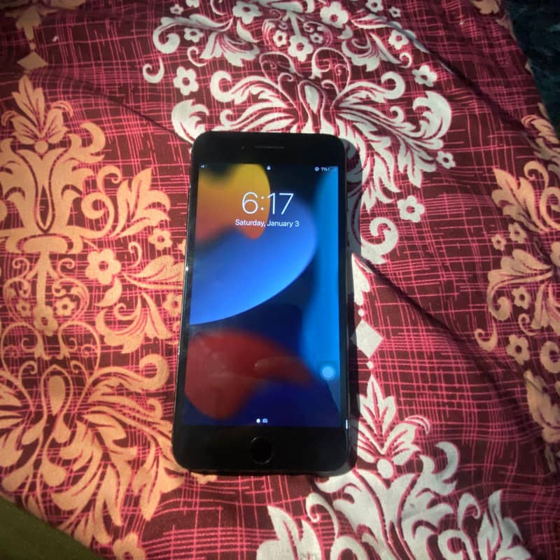 Apple iPhone] 1