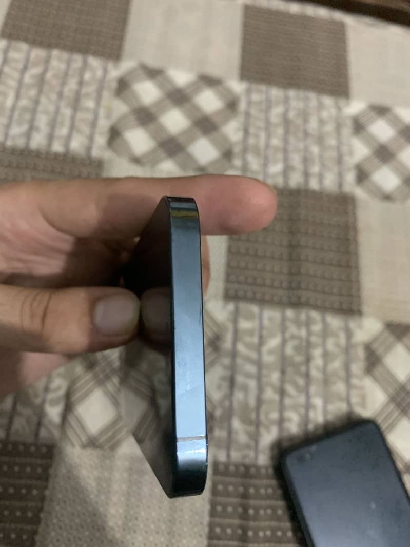 iPhone 12 Pro 6